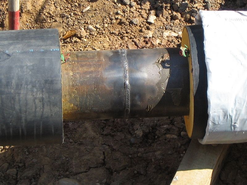 A photograph of a pipe weld.