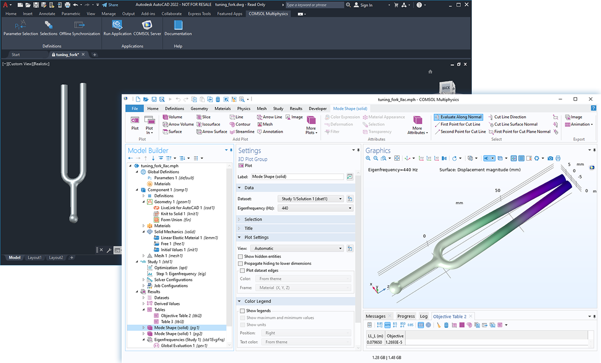 COMSOL Multiphysics の ユーザーインターフェースと AutoCAD の ユーザーインターフェースを重ね合わせ, 両方のグラフィックスウィンドウに音叉モデルを表示.