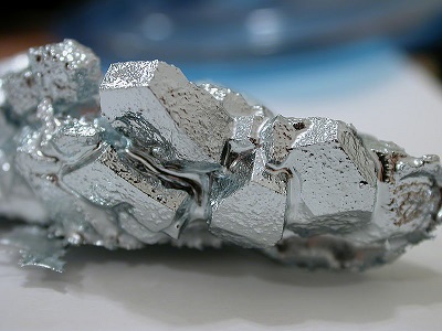 Image depicting the silvery metal gallium.