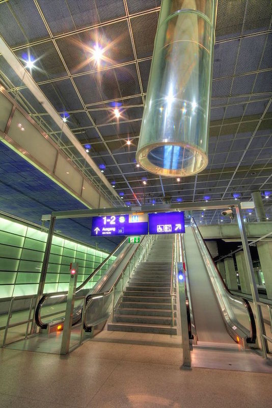 Photograph of a light tube in an underground subway station.