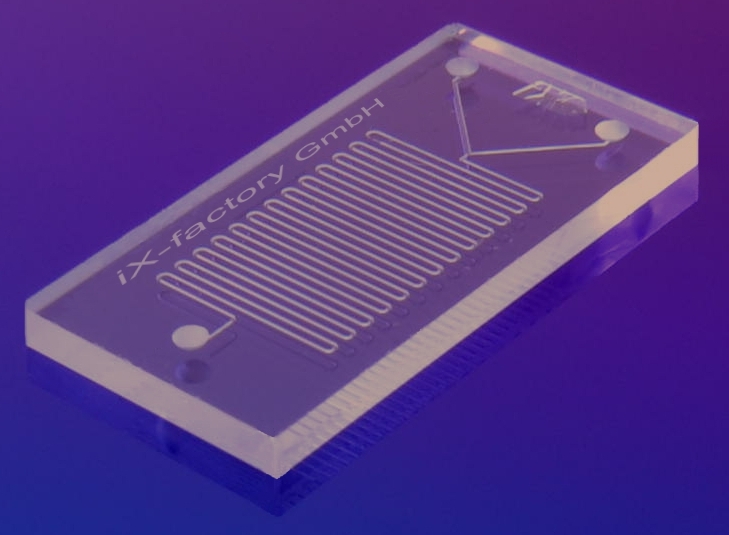 A photo of a microfluidic device.