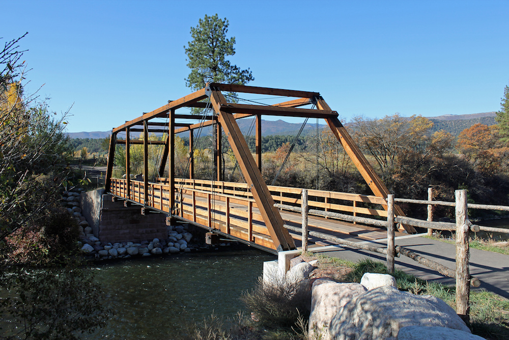 A photo of a Pratt truss bridge, a popular civil engineering design.