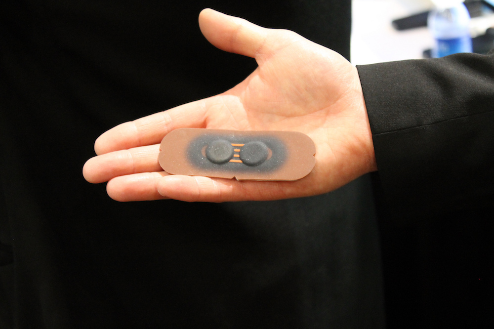 A photograph of a wearable sensor for monitoring heart rates.