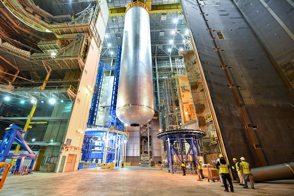 A photograph of a liquid hydrogen fuel tank.