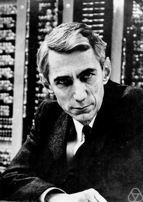 A black-and-white photo of Claude Shannon.