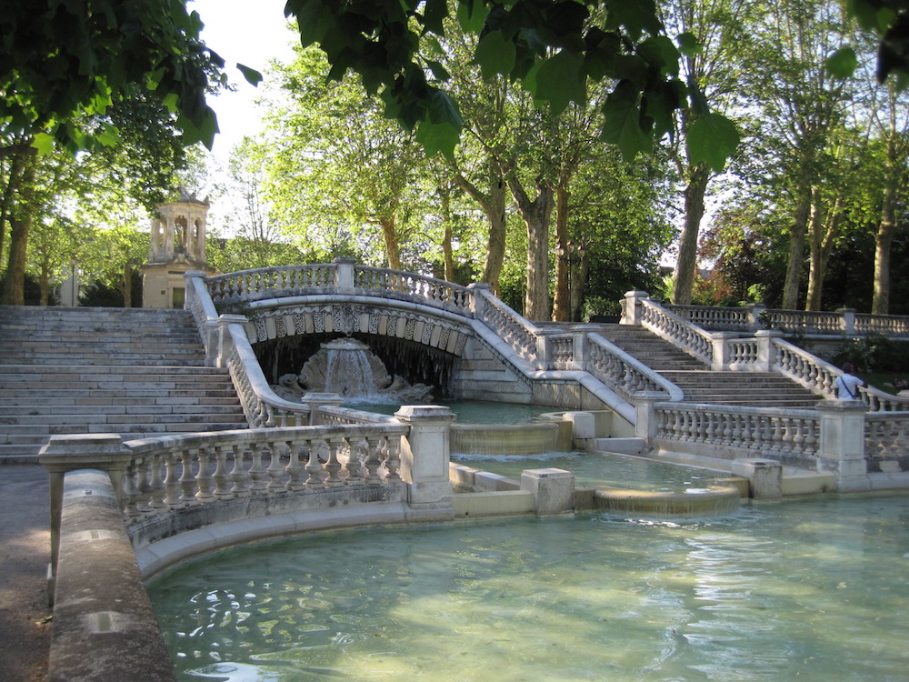 A photo of a fountain in Jardin Darcy in Dijon.