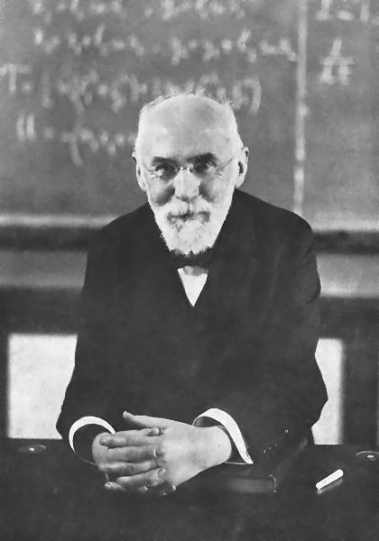 A black-and-white photo of Hendrik Lorentz.