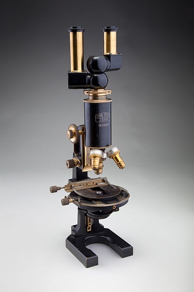 A photograph of a compound microscope similar to those developed by Carl Zeiss.